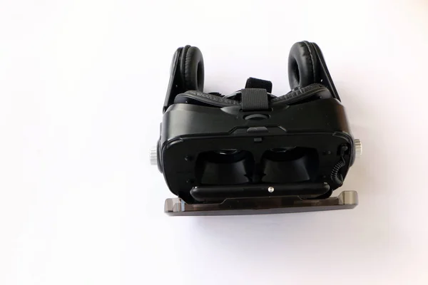 Close up - gafas de realidad virtual (VR) en el fondo blanco — Foto de Stock