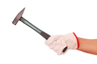 İnşaatçı elinde bir çekiç tutuyor. İşçi inşaat aletlerini elinde tutuyor. Arkaplan beyaz.