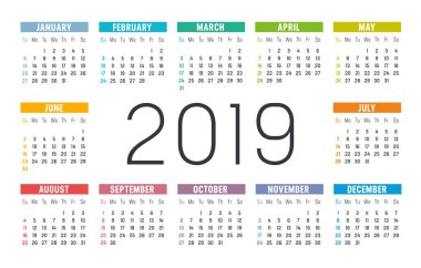 Yıl 2019 minimalist renkli takvim, beyaz arka plan üzerinde.