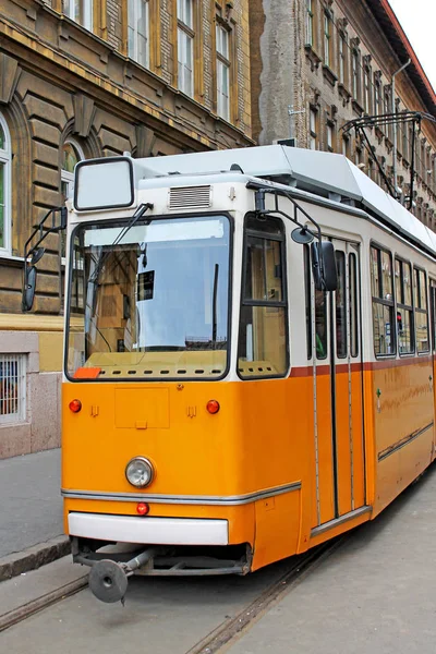 Sárga Villamos Budapesten — Stock Fotó