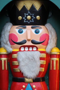 Geleneksel Noel ağacı süslemesi. Leipzig 'deki pazarda fındıkkıran. Almanya.