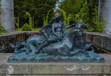 Potsdam bahçesinde heykel