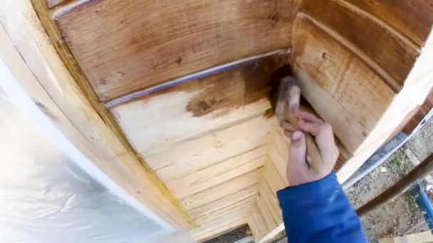 Rivestimento Olio Lino Dipingere Pareti Una Casa Legno Conservazione Bellezza — Video Stock