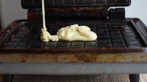 Waffeln Waffelbackofen Werden Frische Heiße Waffeln Zum Essen Zubereitet Zubereitung — Stockvideo