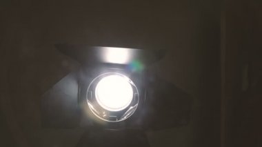 Film ışık. Video ve film için aydınlatma