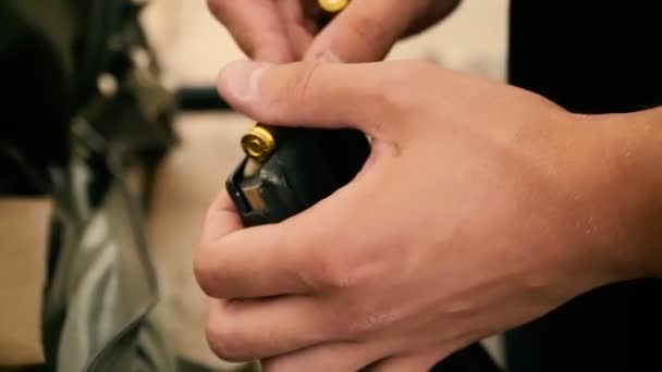 Cartridges Hands Load Cartridges Holder — Stock Video