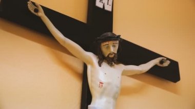 Din. Jesus Chrestos ile çapraz