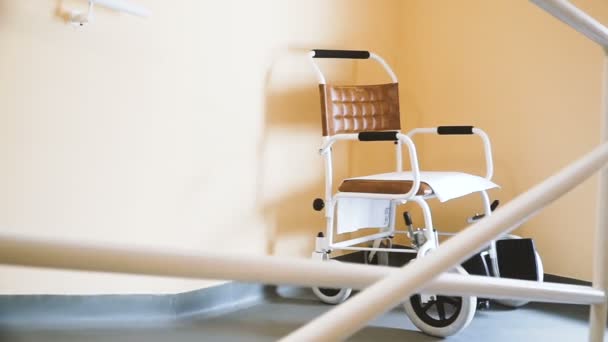 Wheelchair Wheelchair Stands Corridor — Stock Video