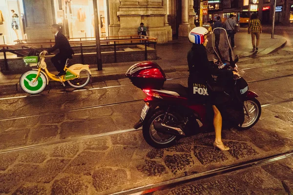 Италия Октября Ночные Улицы Милана — стоковое фото