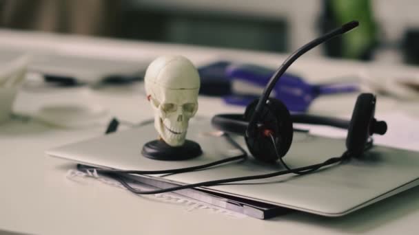 Workplace Office Workplace Laptop Headphones — Stok video