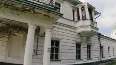Yolculuk. Saray ve park topluluğu. Kachanovka mı? Ukrayna. Timelapse