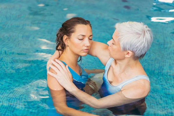 Watsu. Alternatif tıbbın yönü, therap formu