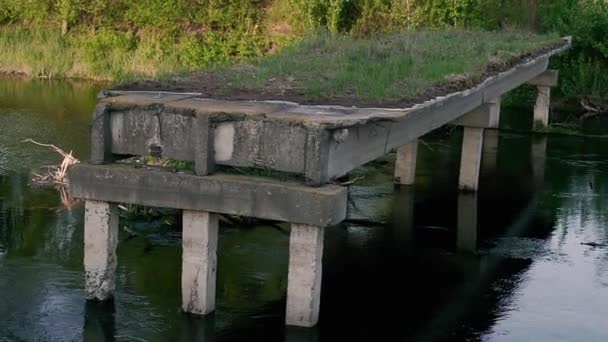 Bridge Destroyed Old Bridge Overgrown Grass — Stock Video