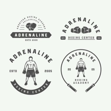 Vintage boks ve dövüş sanatları logo rozetleri ve retro tarzı etiketleri kümesi. Tek renkli grafik sanatı. İllüstrasyon