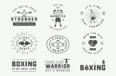 Boks ve dövüş sanatları logo rozetleri ve vintage tarzı Etiketler. Motivasyonel posterler Inspirational quotes ile. Vektör çizim