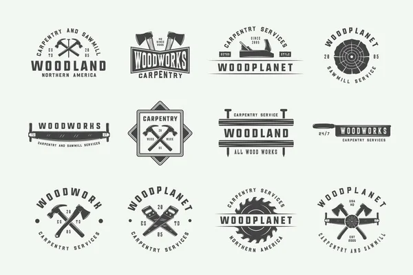 Set Vintage Timmerwerk Houtbewerking Monteur Labels Badges Emblemen Logo Vectorillustratie — Stockvector