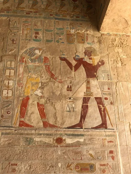 Luxor Daki Antik Hatshepsut Tapınağı — Stok fotoğraf