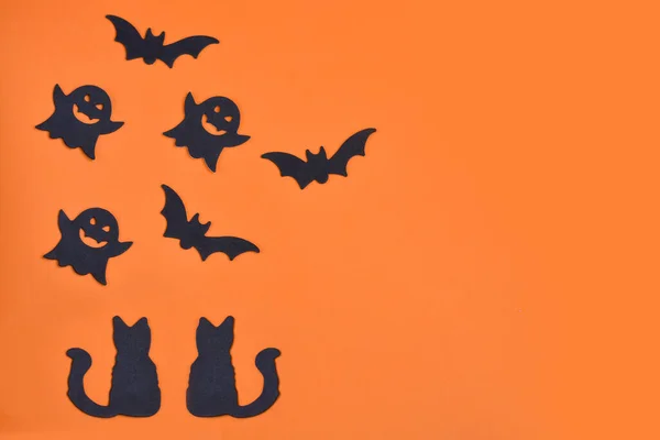 Šťastný Halloween Dýně Netopýři Kočka Duch Oranžovém Pozadí Zářící Pozadí — Stock fotografie