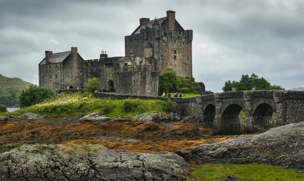 Paesaggio Con Vecchio Castello Fortezza Eilean Donan Sulle Rive Del Foto Stock Royalty Free