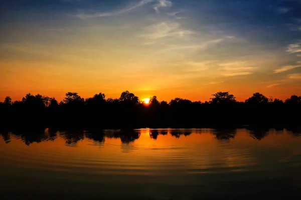 Schöne Atmosphäre Des Himmels Bei Sonnenuntergang — Stockfoto