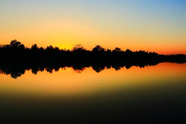 Gün batımında güzel gökyüzü atmosfer.