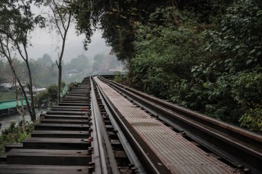 Ölüm Demiryolu Köprüsü Kanchanaburi İl Tayland, Kwai Noi Nehri.