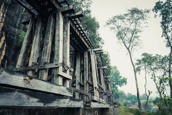 Ölüm Demiryolu Köprüsü Kanchanaburi İl Tayland, Kwai Noi Nehri.