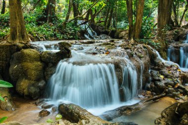 Şelale Kroeng Krawia, Karnjanaburi, Tayland.