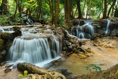 Şelale Kroeng Krawia, Karnjanaburi, Tayland.