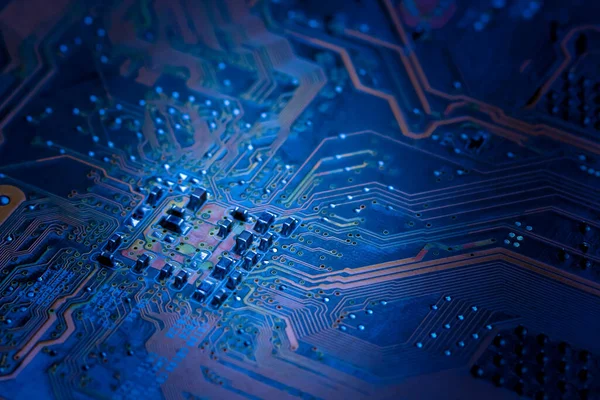 Elektronik devre kartı arka planı, yakın plan fotoğrafı.
