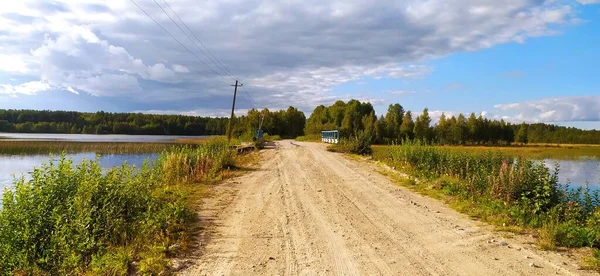 Nehrin Üzerinde Kırsal Köprü