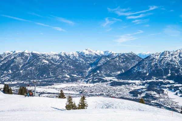 Panoramablick Auf Die Schneebedeckten Österreichischen Alpen Winter Auf Der Bergstation — Stockfoto