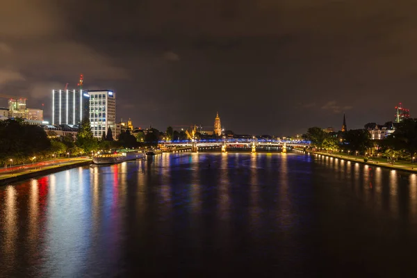 Ночной Вид Горизонт Франкфурта Майне Моста Хольстег Фоне Франкфуртской Католической — стоковое фото