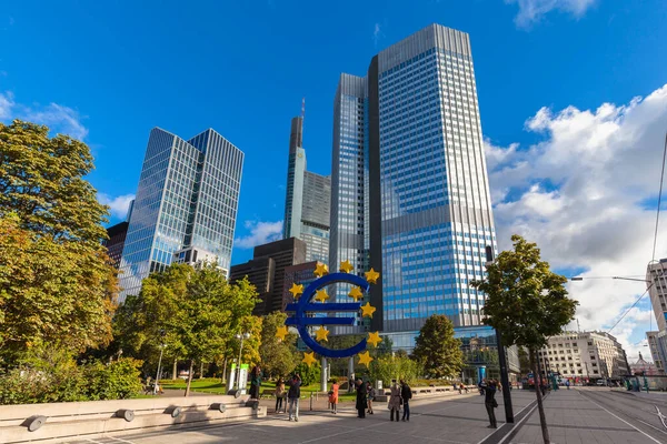 Fráncfort Del Meno Alemania Octubre 2016 Los Turistas Toman Fotos —  Fotos de Stock