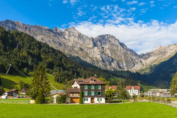 Panaroma Vue Sur Les Alpes Dans Vallée Engelberg Par Matin — Photo