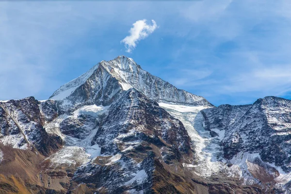 Στενή Θέα Του Bietschhorn Στο Καντόνι Wallis Στα Νότια Των — Φωτογραφία Αρχείου