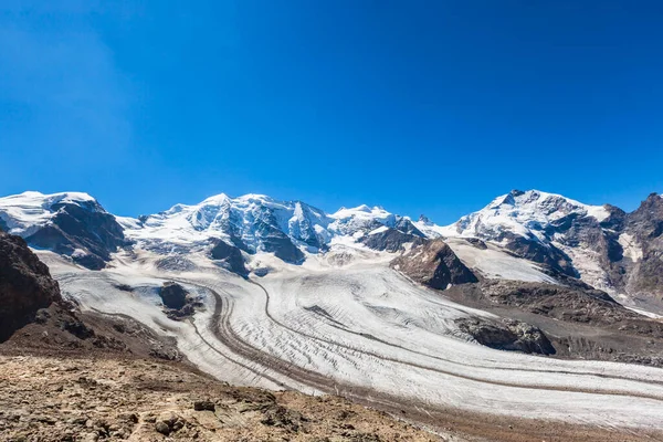 Fantastisk Utsikt Över Bernina Massiva Och Morteratsch Glaciären Vid Fjällhuset — Stockfoto