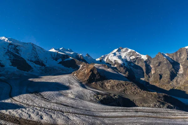 Vista Nocturna Del Glaciar Bernina Masivo Morteratsch Luz Luna Desde — Foto de Stock