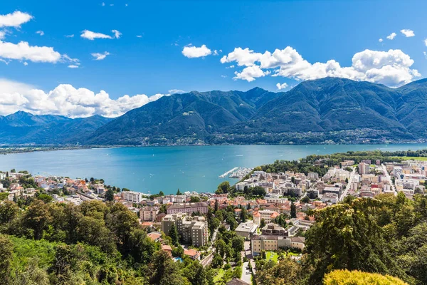 Panorama Uitzicht Locarno Stad Maggiore Meer Berg Ticino Zwitserland — Stockfoto