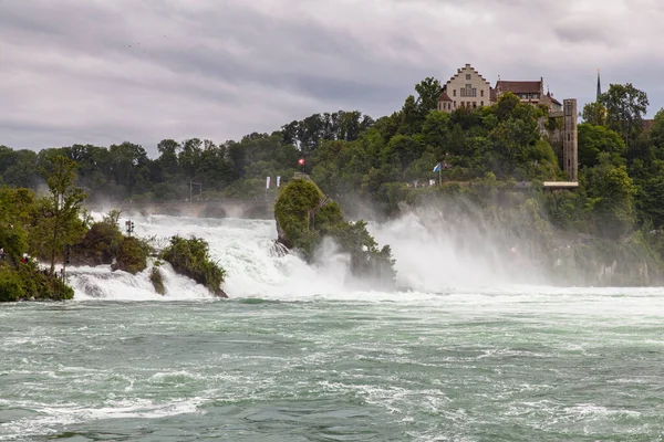 Pemandangan Panorama Yang Menakjubkan Dari Air Terjun Rhine Air Terjun — Stok Foto