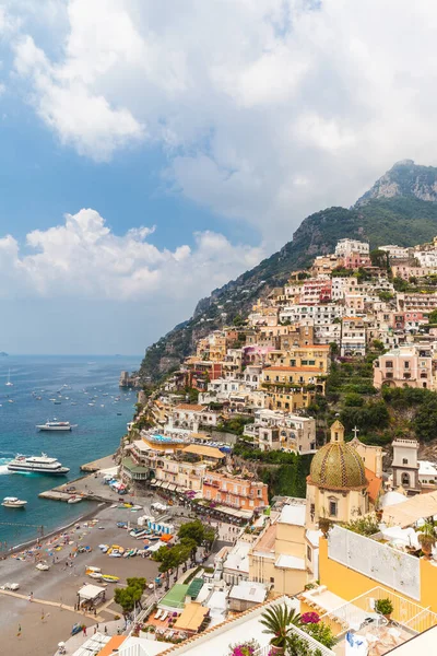 Schöne Aussicht Auf Die Bunten Häuser Und Das Mittelmeer Positano — Stockfoto