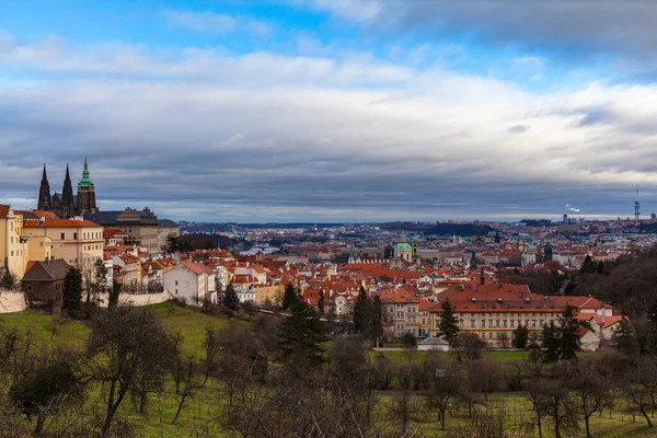 Panorama Luftfoto Prag Bybillede Skyline Med Prag Slot Vitus Katedral - Stock-foto