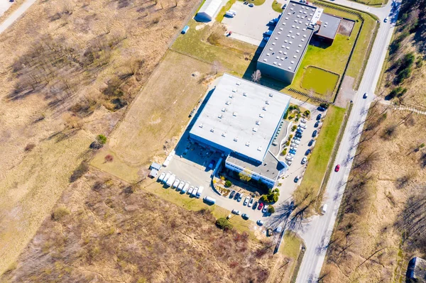 Distribución de edificios logísticos y área industrial - aérea vi — Foto de Stock