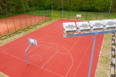 Basketbol sahası, kort ve taban çizgisi üst görünümü, t için şablon