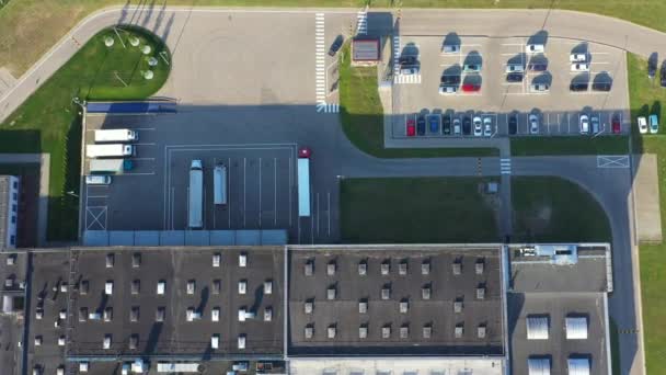 Edifícios de fábrica modernos e logística de armazenamento. Vista aérea — Vídeo de Stock