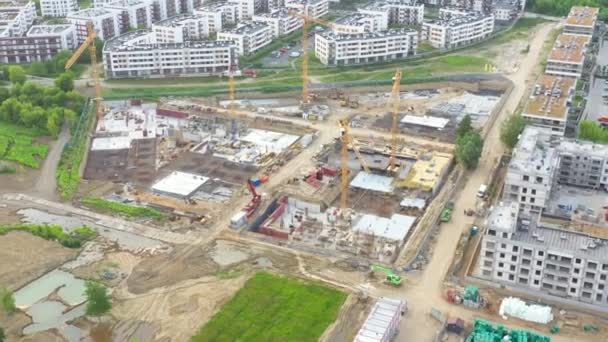 Будівництво нової житлової площі. Вид з повітря — стокове відео