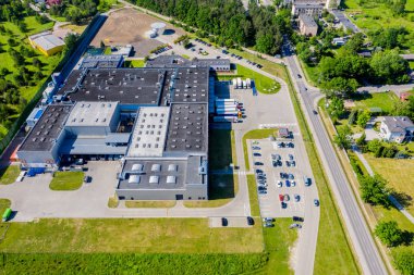 Dağıtım Merkezi hava dron görünümü. Lojistik ve nakliye