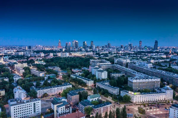Вечірня Панорамна Панорамна Панорамна Панорама Центру Сучасного Варшавського Міста Хмарочосами — стокове фото