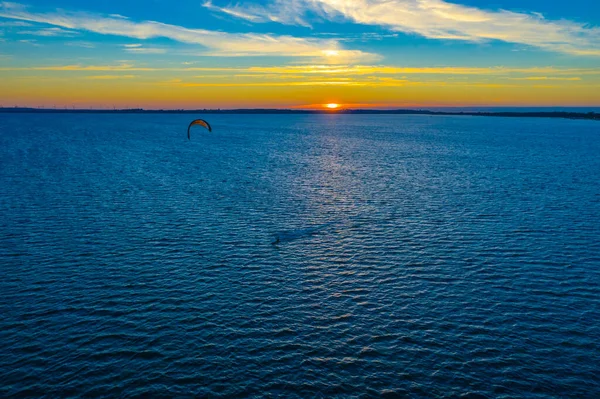 Vue Aérienne Kite Surf Sur Mer Bleue Arrière Plan Beaux — Photo