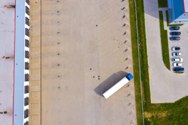 Vista Aérea Del Almacén Mercancías Centro Logístico Zona Industrial Ciudad —  Fotos de Stock